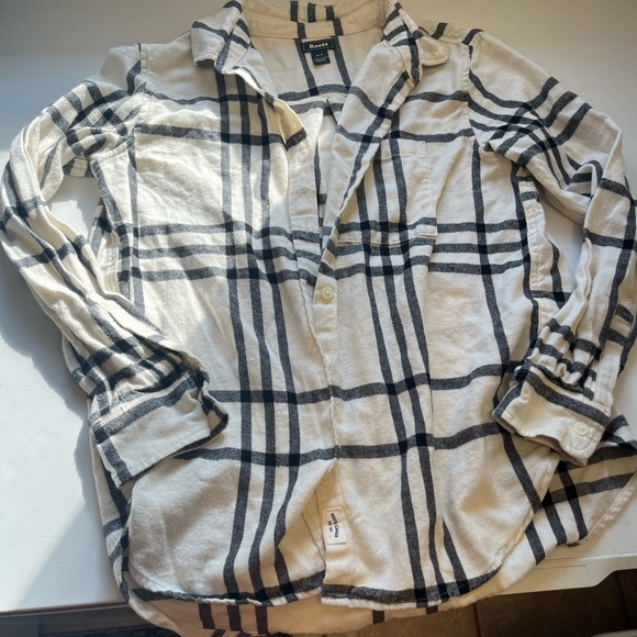 Roots plaid button down - Picture 1 of 2